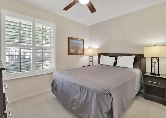 Indian Palms Villas
